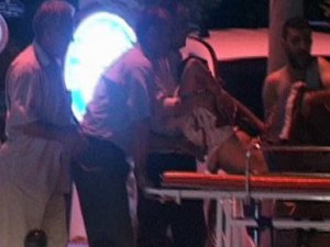 16 yaşındaki çocuk, 6 yerinden bıçaklandı