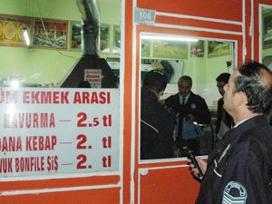 Lokantacının kestiği atı müşterilerine yedirdiği iddiası