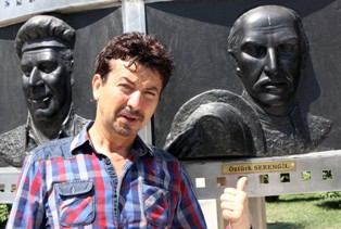 Son meddahtan türbeye ziyaret