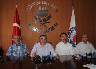 Selvi: Yapılan siyasi cinayet