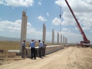 Kılıçoğlu, Büyük Baş Hayvan Kooperatifi İnşaatını Gezdi