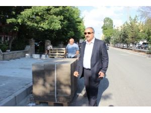 Başkan Arslan, Kaldırım Yenileme Çalışmalarını İnceledi