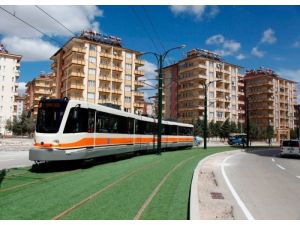 Güzelbey: Mahkemelik Olan Tramvaylar Şehrin Ulaşım Yükünü Çekiyor