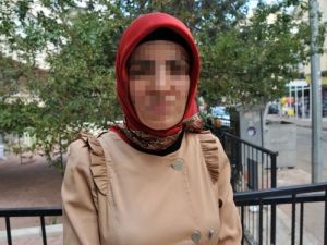 Hamile Kadın 'Başörtülü' Diye Darp Edildi