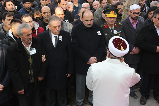 Şehit polise son görev