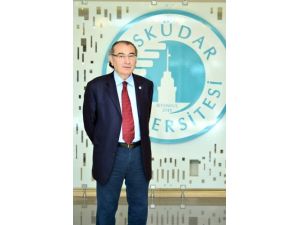Nevzat Tarhan: Ramazan, Psikolojiyi Onarma Ayıdır