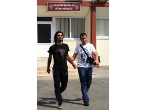 Mersin'de Gözaltına Alınan 'Gezi' Eylemcileri Adliyeye Sevk Edildi