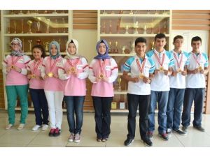 Sbs’de Serhat Ve Akansu Öğrencileri Türkiye Birincisi Oldu