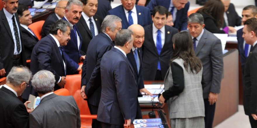Bahçeli ile HDP'li Pervin Buldan'dan dikkat çeken sohbet
