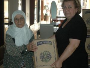 ‘yetiş Anne’ Ramazan’da İhtiyaç Sahiplerini Unutmadı