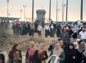 İsrail'den Filistinli erkeklere Kudüs zulmü