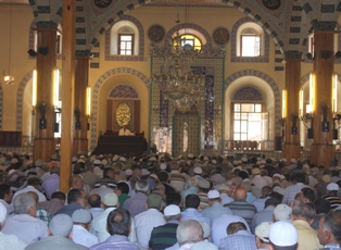 Ramazan'ın ilk Cuması’nda camiler doldu taştı