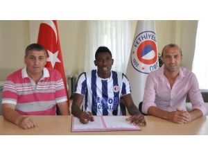Fethiyespor Tarihinin İlk Yabancı Transferini Yaptı