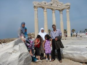 Avrupalı Müslüman Turistler, Ramazan'da Tatillerini Apart Otellerde Yapıyor