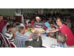 Boyabat Tso Her Gün 400 Kişiye İftar Veriyor