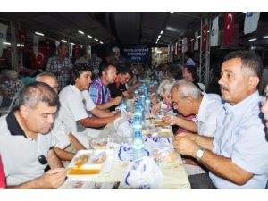 Akaydın'dan Alanya Chp Teşkilatına İftar