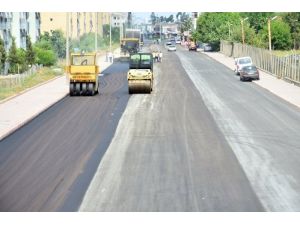 Yaşar Doğu Caddesi Asfaltlandı