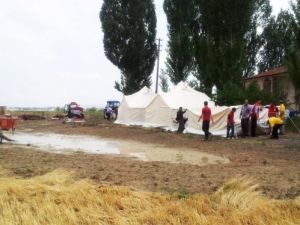 Pursaklar Belediyesi'nden Selzede İşçilere Destek