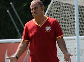 Fatih Terim'e küfüre 4,5 yıl hapis istemi!