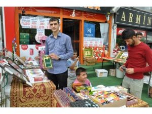 Ramazan, Kitapla Da Buluşturuyor