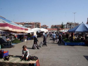 Ramazan, Beyşehir pazarını olumsuz etkiledi