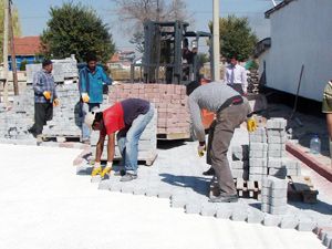 Çumra'da altyapı çalışmaları sürüyor