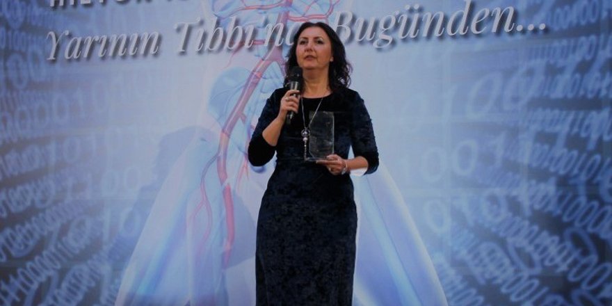 KTO Karatay Tıp Doktorclub Awards’dan bu yıl da ödül ile döndü