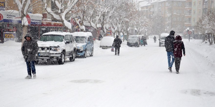 Kar insanları rahatlatıyor