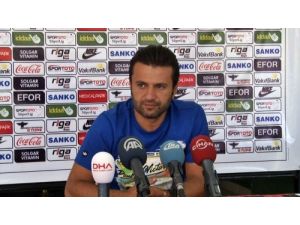 Bülent Uygun: Cenk Tosun'un Sözleşmesi 3 Yıl Uzatıldı