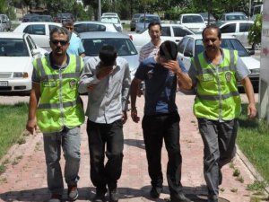 Çay çalan hırsızlar yakalandı