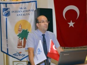 Prof. Aksu: Antalya’da Kruvaziyer Turizmi Geliştirilmeli