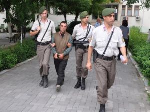 Eski Eşinin Katil Zanlısı Tutuklandı