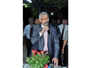 Vali Cerrah Huzurevi Sakinleriyle İftar Yaptı