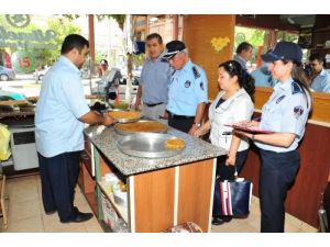 Şahinbey'de Zabıta Ekipleri Ramazan'da 2 Bin 725 İş Yerini Denetledi