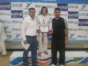 Minikler Judo Şampiyonu Borçka'dan