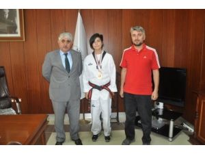 Zeynep Yeter Altan, Tekvando Yıldızlar Türkiye Şampiyonu Oldu