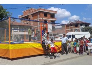 Hem Kur'an Öğreniyor Hem Eğleniyorlar