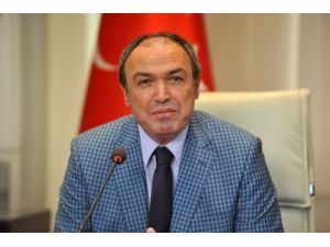 Özkan: Sert’e Hem Alt Hem Üst Çene Nakledildi, Ameliyat Güle Oynaya Geçti