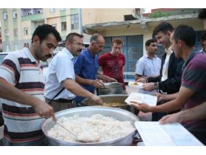 Mehtap Eğitim Kurumları'ndan İftar Yemeği