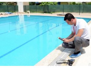 Antalya’da Yüzme Havuzları Ve Su Parklarına Sıkı Denetim