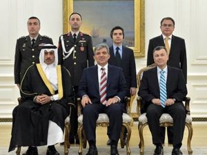 Katar Büyükelçisi, Cumhurbaşkanı Gül'e Güven Mektubu Sundu