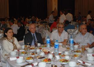 Jeoloji mühendisleri iftarda buluştu