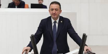 '1 Mayıs alın teriyle onurunu koruyanların bayramıdır'