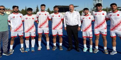 Hokey milli takımının bel kemiği Selçuklu oldu