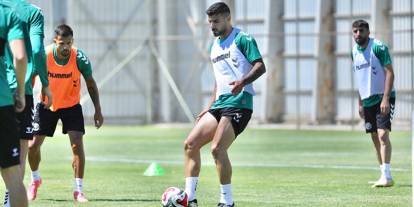 Konyaspor ilk hazırlık maçına yarın çıkacak