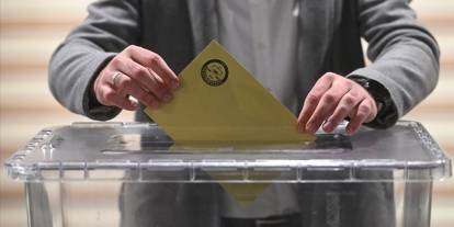 Kabinede erken seçim sesi! Bir bakan tarih verdi