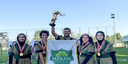 Meramlı sporcular yine zirvede