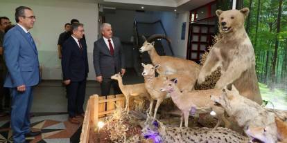 Vali Akın ziyaretlerini sürdürüyor