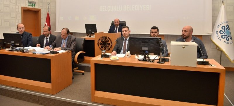 Selçuklu’da yeni dönemin ilk meclisi toplandı