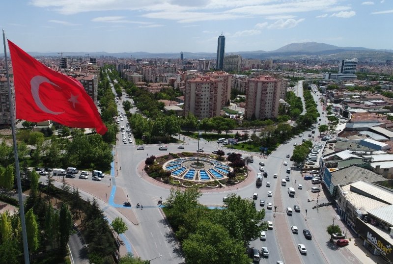 Jandarma’dan dev Türk Bayrağı